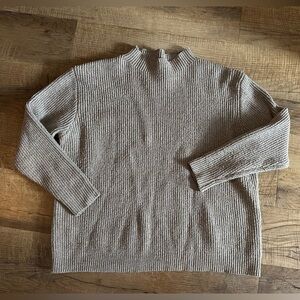 Mock neck Sweater